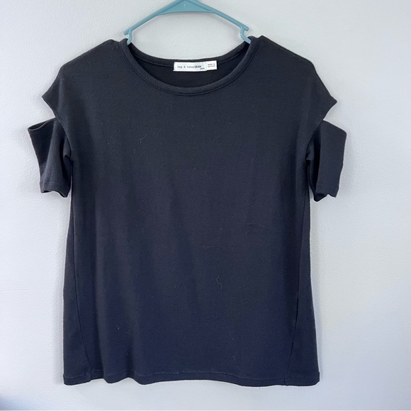 rag & bone Tops - Rag & Bone black cold shoulder tee size xs